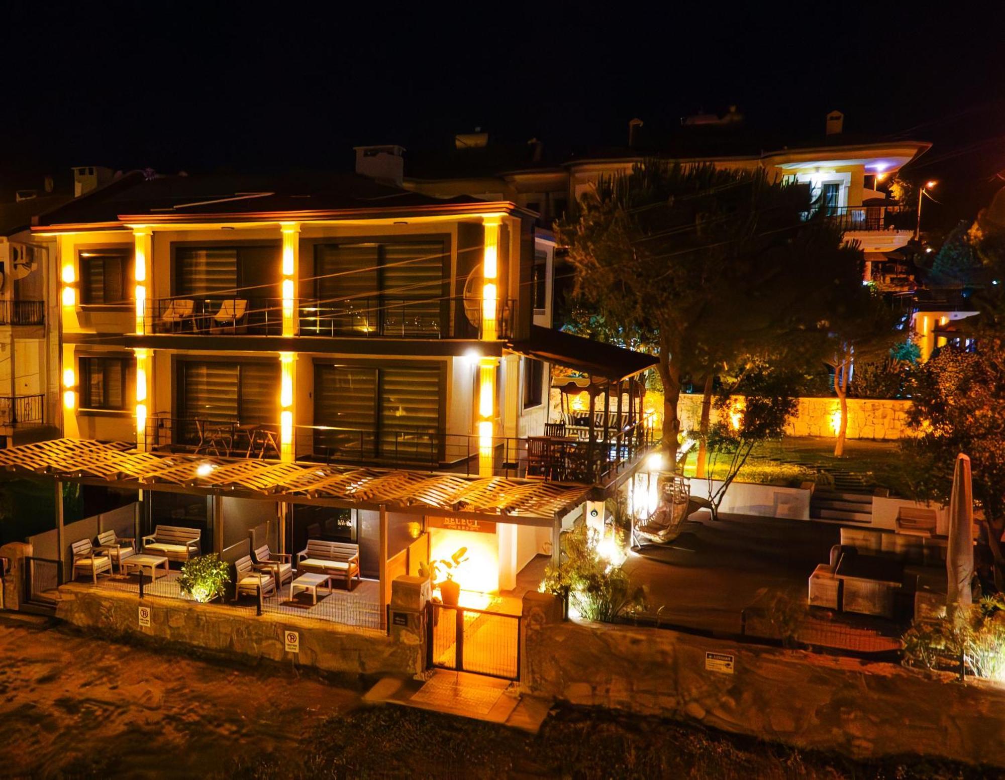 Select Cunda Guest House - Sea View Room With Private Veranda In Cunda Island Ayvalik Exterior photo